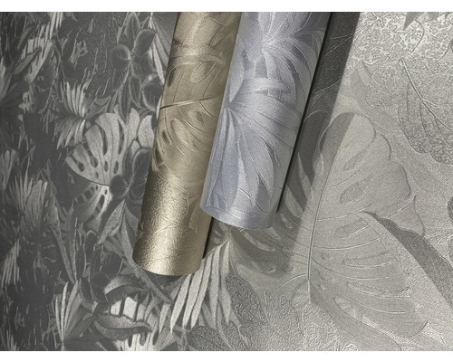 Deux rouleaux de papier peint à motifs de feuilles