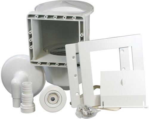 Kit d''écumoire de piscine avec divers composants tels qu''un cadre, une buse et des vis