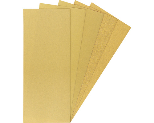 Plusieurs feuilles de papier abrasif de différents grains