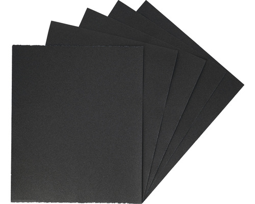 Pile de papier à dessin noir