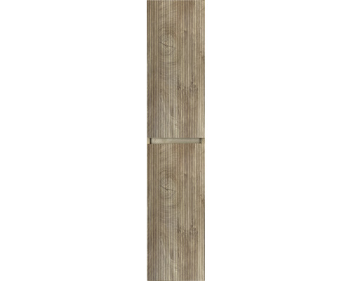 Panneaux de bois avec surface rainurée