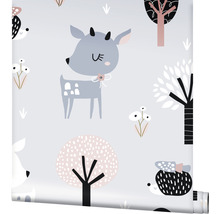 Papier peint avec motif enfantin d''animaux de la forêt.