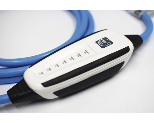 Elektroauto-Ladekabel mit NRGkick-Logo und Ladestromstärken-Anzeige