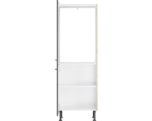 Armoire de cuisine ouverte avec étagères et tringle