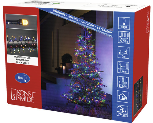 Logo Konst Smide. Emballage d''une guirlande lumineuse d''extérieur avec lampes LED multicolores et câble noir.