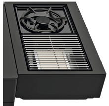 Vue détaillée d''un barbecue à gaz noir avec plaque de cuisson et grille