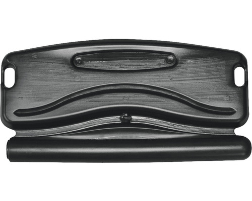 Schwarze Abdeckung für ein Wurstbrett