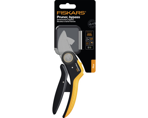 Fiskars Gartenschere Bypass in der Packung