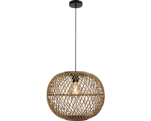 Pendelleuchte mit Lampenschirm aus Rattan