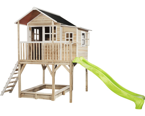 Maisonnette en bois avec toboggan et bac à sable