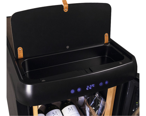 Weinlagerschrank mit geöffnetem Deckel und Temperaturanzeige