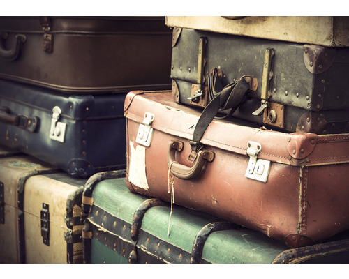 Pile de vieilles valises en cuir