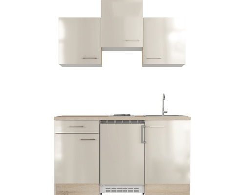 Cuisine compacte avec évier, robinet, meubles bas et meubles hauts