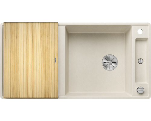 Spüle mit Schneidebrett