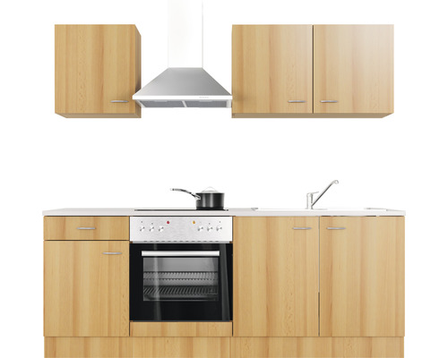 Cuisine linéaire avec évier, cuisinière, four, hotte aspirante et éléments hauts