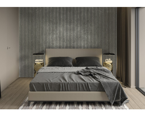 Chambre à coucher avec lit, tables de chevet et panneaux muraux