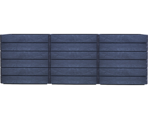 Palissades en bois empilées