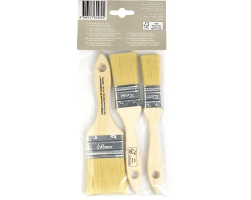 Set mit drei Lackierpinseln mit Holzgriff und verschiedenen Größen in einer Verpackung.