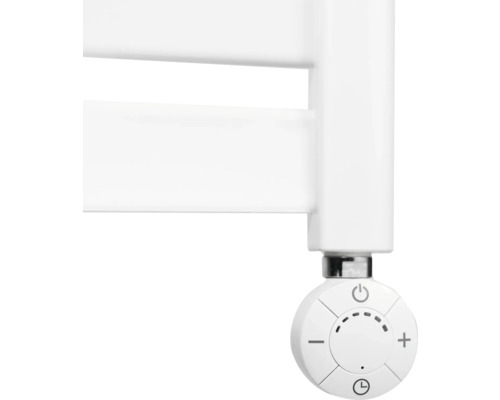 Vue détaillée d''un radiateur de salle de bain blanc avec régulateur de température