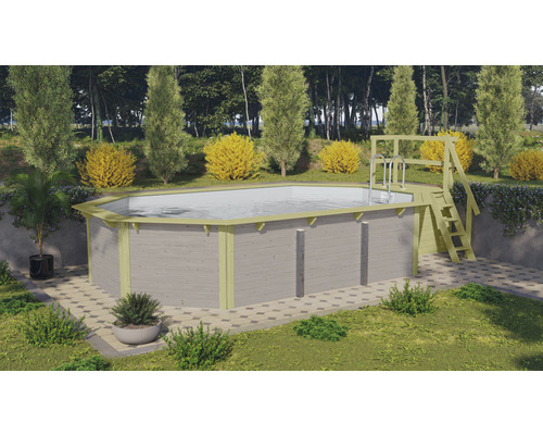 Vue de jardin avec piscine en bois, échelle et plantations