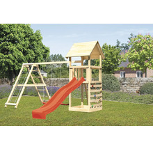 Aire de jeux en bois avec toboggan, balançoire et mur d''escalade dans le jardin