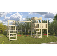 Tour de jeux en bois avec balançoire et échelle dans le jardin