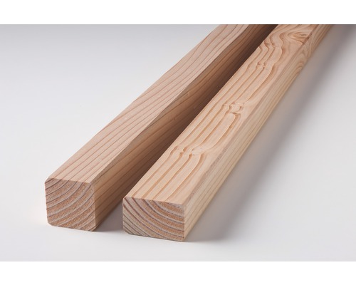 Deux poutres en bois