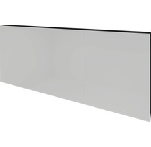 Meuble haut gris avec trois portes