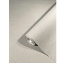 Eine Rolle Papiertapete.