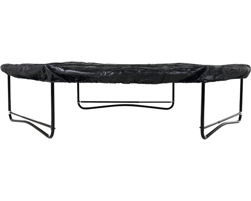 Abgedecktes Gartentrampolin mit schwarzer Schutzplane