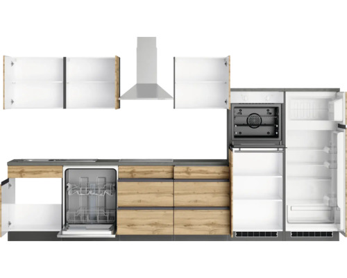 Cuisine équipée avec lave-vaisselle, cuisinière, hotte et réfrigérateur