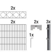 Composants d''un kit de clôture : éléments de clôture, poteaux de clôture et matériel de fixation