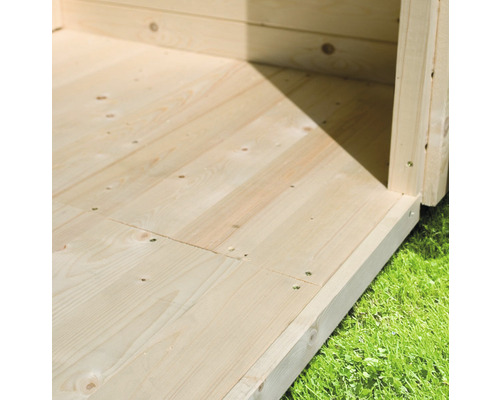 Boden aus Holzbrettern eines Gartenhauses