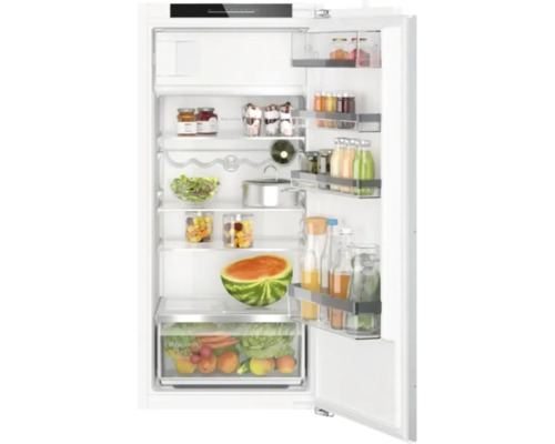 Réfrigérateur encastrable Bosch KIL42ADD1H droite avec compartiment de congélation Réfrigérateur ouvert avec divers aliments