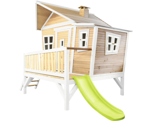 Maisonnette en bois avec toboggan