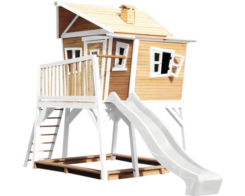 Maison de jeux en bois avec toboggan, échelle et bac à sable