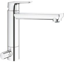 Armatur mit seitlichem Bedienhebel zur Durchflussbegrenzung