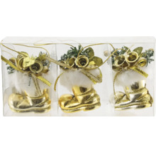 Trois décorations de bottes de Noël dorées dans un emballage transparent.