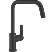 Schwarze Küchenarmatur mit hohem Auslauf