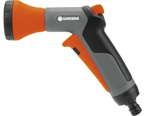 Lance d''arrosage Gardena pour l''arrosage du jardin
