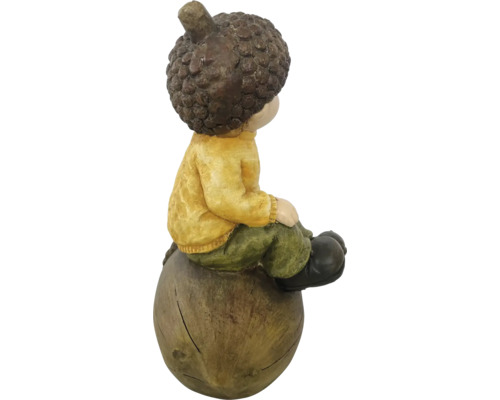 Figurine décorative gland avec garçon, en pierre artificielle.