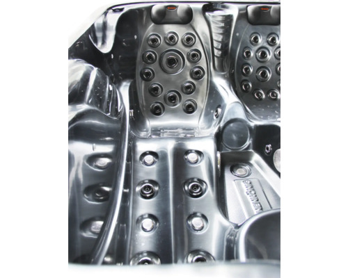 Innenansicht eines Whirlpools mit Düsen