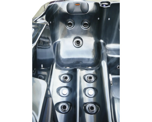 Innenansicht eines Whirlpools mit Düsen