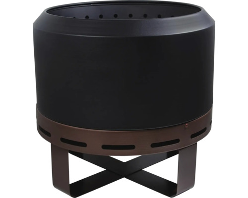 Feuerstelle aus Metall mit kreuzförmigem Standfuß