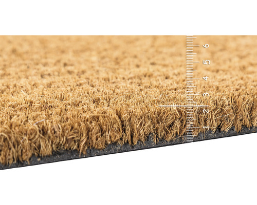 Kokosmatte mit Messskala zur Dickenmessung