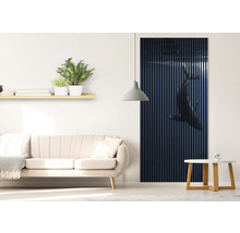 Salon avec canapé et panneau mural avec motif de baleine