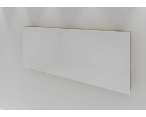 Wandschrank mit drei Türen