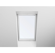 Dachfenster mit Rollosystem eingebaut in ein Dach