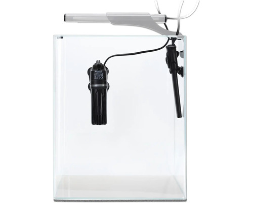Aquarium avec filtre interne et lampe LED