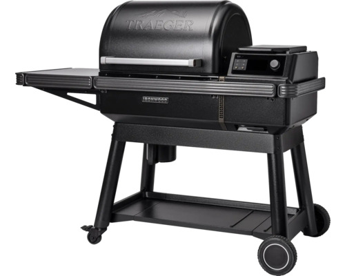 Traeger Ironwood barbecue à granulés avec table de support et commande numérique